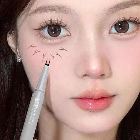 Dual-Tip Eyeliner Pen – Waterproof, Smudge-Proof & Ultra-Fine